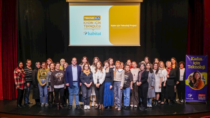 Teknosa ile Habitat Derneği İş Birliği “Kadın için Teknoloji” Projesi Yılın Son Eğitimini Tamamladı