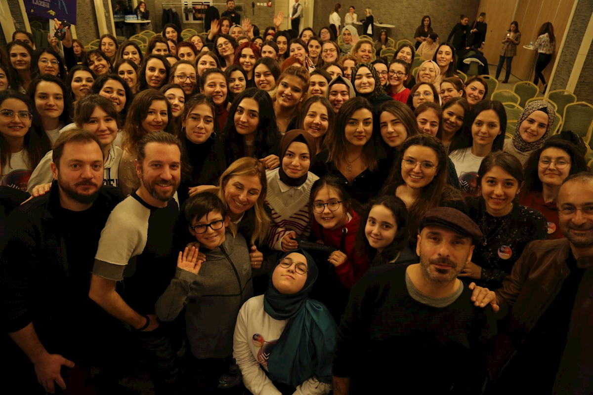 LİMAK VAKFI, “TÜRKİYE’NİN MÜHENDİS KIZLARI” İLE “GELECEĞE SOSYAL YATIRIM” YAPIYOR