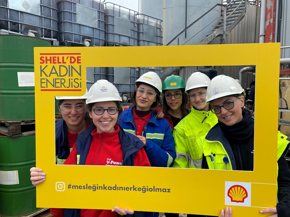 SHELL, KADIN ENERJİSİ İLE 100. YILINDA 5000 KADIN’A ULAŞMAYI HEDEFLİYOR