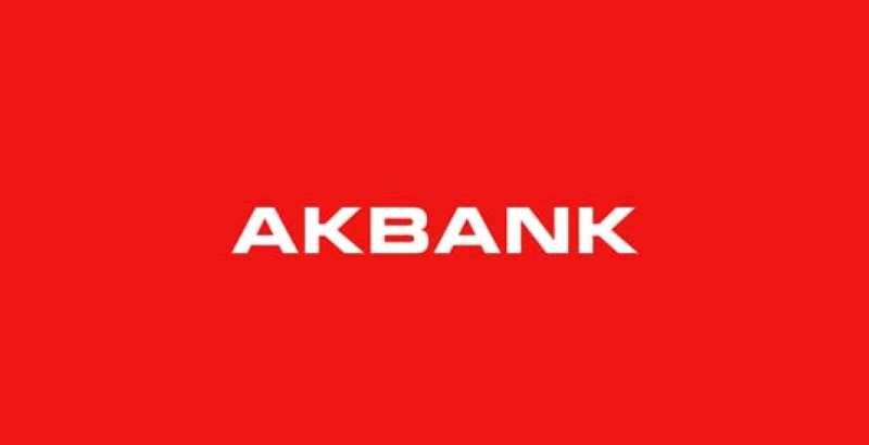 Akbank, Kadın İstihdamına Destek Vermeye Devam Ediyor