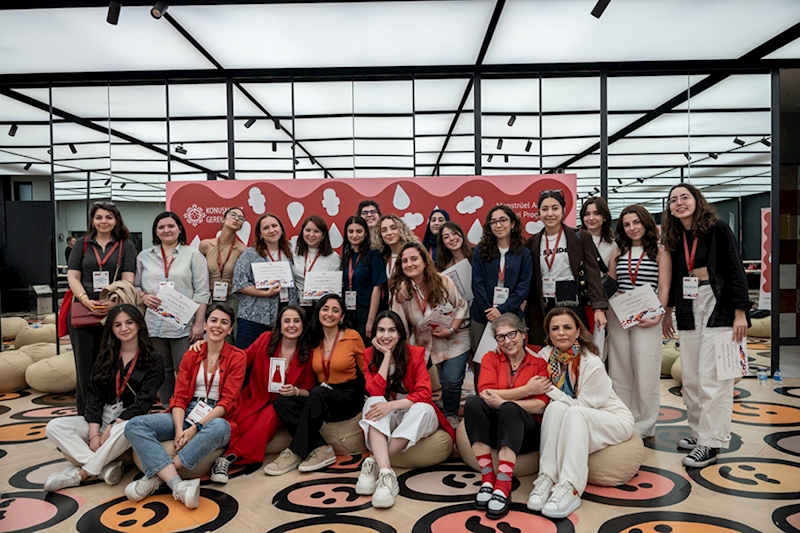 Konuşmamız Gerek Derneği, ‘Menstrüel Hijyen Gününde’ Konuşturdu