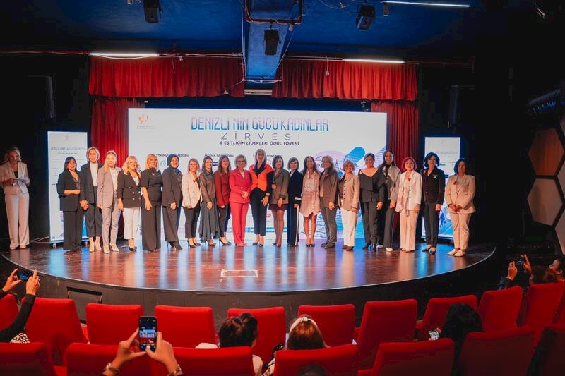 “Denizli’nin Gücü Kadınlar Zirvesi & Eşitliğin Liderleri Ödül Töreni” Yoğun Katılımla Gerçekleşti