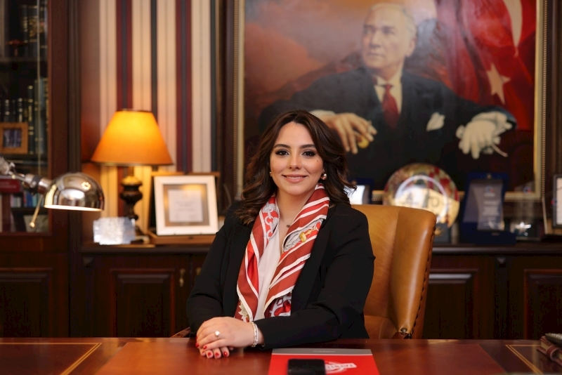 GYİAD’IN YENİ BAŞKANI: BAŞAK ÖĞÜTKEN ÇETİNKAYA