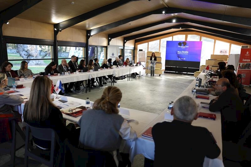 İBB, İstanbul Planlama Ajansı İş Birliğiyle “Kadın İstihdamı Çözüm Çalıştayı” Düzenledi