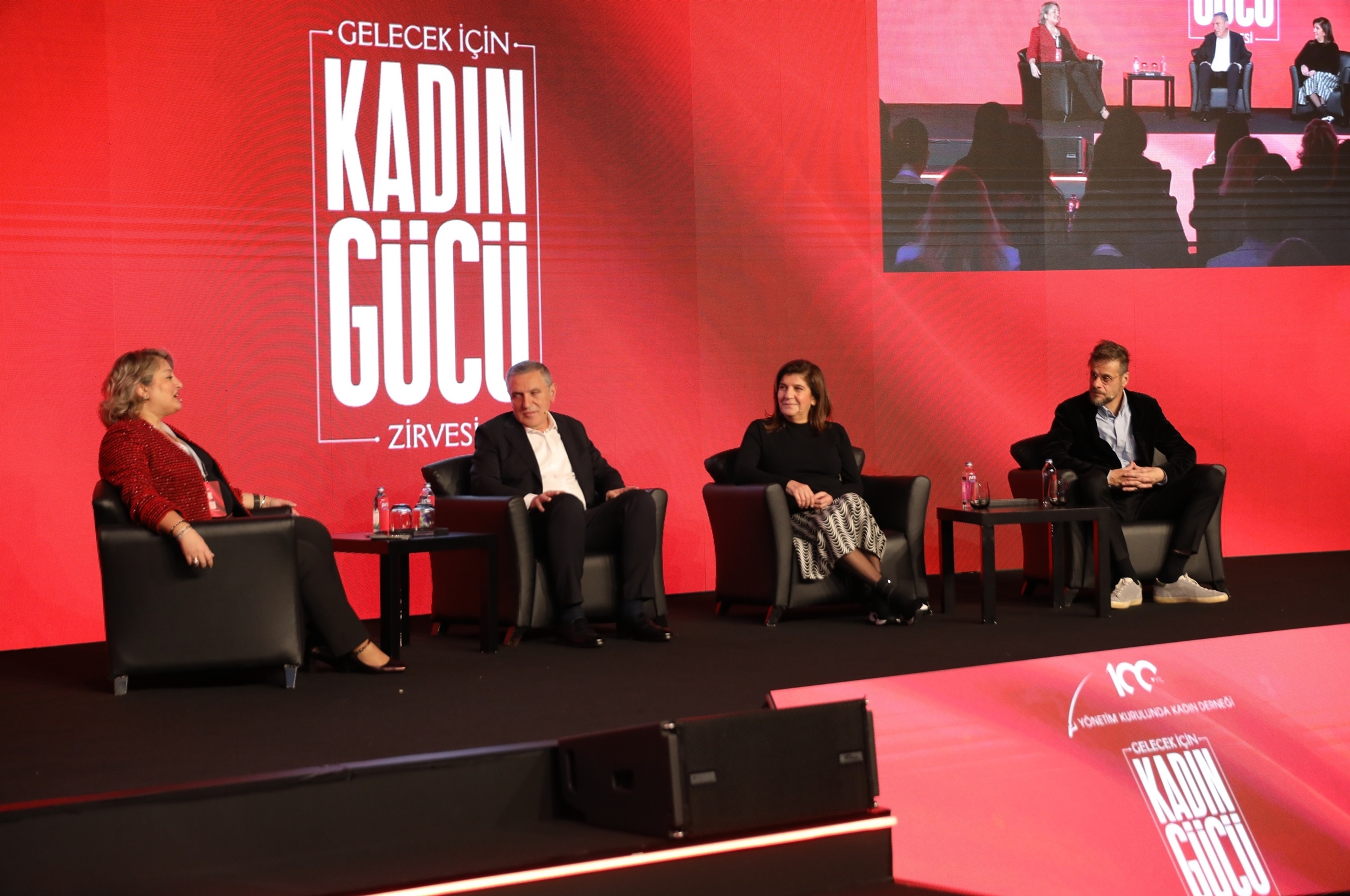 “GELECEK İÇİN KADIN GÜCÜ ZİRVESİ” GERÇEKLEŞTİ