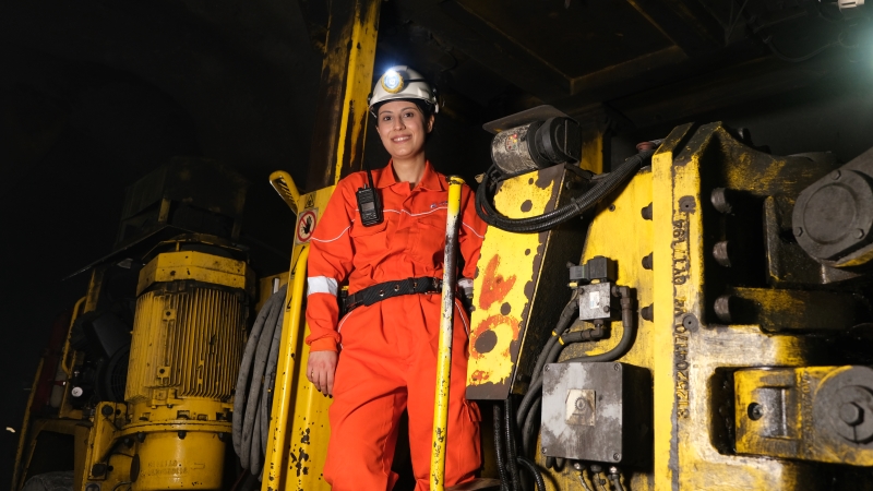 Madencilk Sektöründe Ezberleri Bozan Kadınlar
