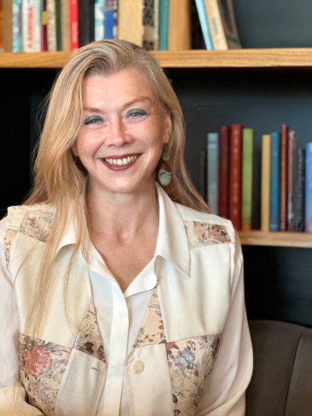 Çevreye duyarlı davranışı teşvik ederken, tüketiciyi de sürecin merkezine alıyoruz