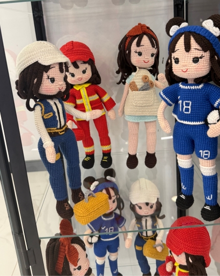 Kızlar Her Mesleği Yapar, Hem de HARBİE’den Yapar