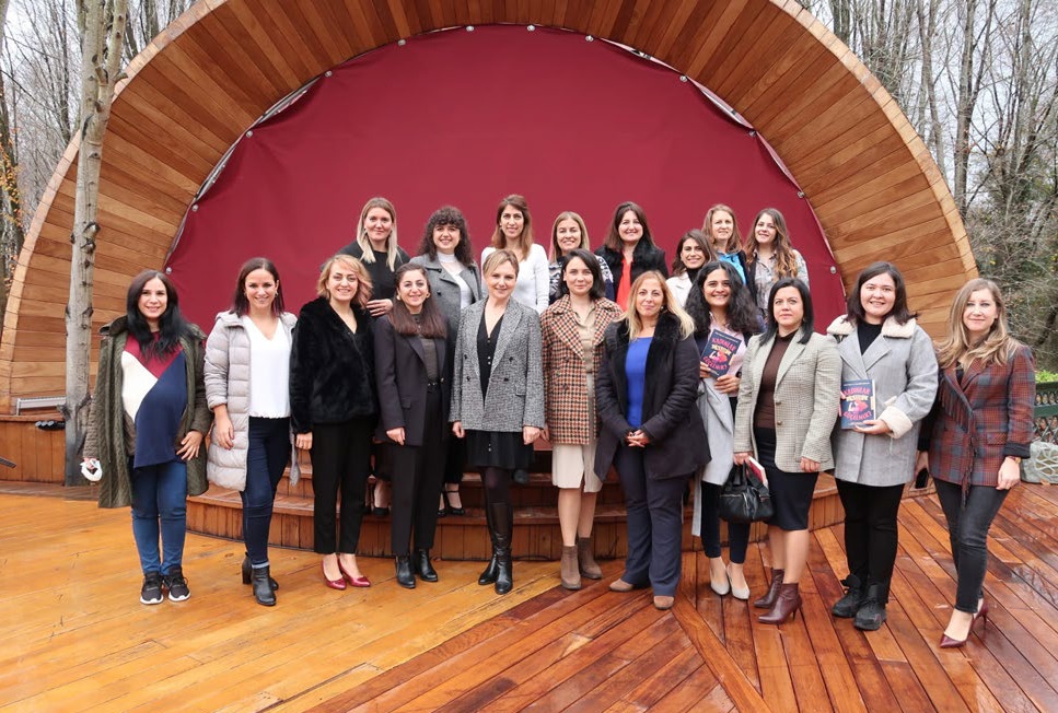 AKKÖK HOLDİNG; ENERJİ SEKTÖRÜ KADINLARLA DAHA GÜÇLÜ