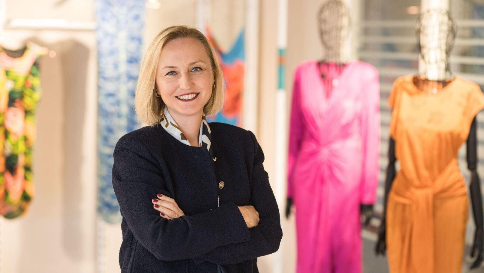 ElvanİçfotoMankenelbiseLER