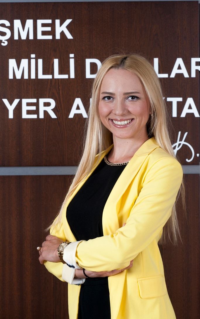 MerveTorbalıİÇFoto