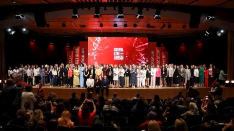 2. Sosyal Etki Zirvesi’nde Eşitlik İçin Güçlü Mesajlar Verildi