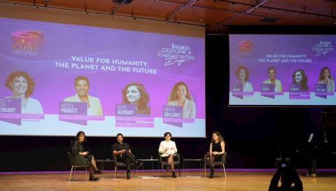 6. Uluslararası Kadın Dostu Markalar Ödülleri’nde Uluslararası İsimler Eşitlik ve Sürdürülebilir Geleceği Tartıştı