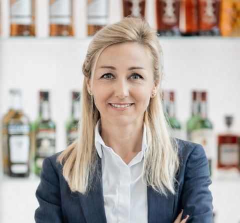 Aslı Tekeş, Pernod Ricard Orta..