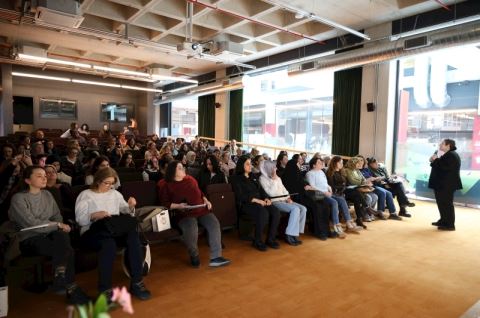 Balparmak, 8 Mart Dünya Emekçi Kadınlar Günü’nde Kadın Arıcılarla Bir Araya Geldi