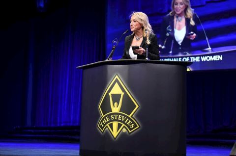 Binance TR ve Wtech İş Birliğiyle Yürütülen “Teknolojide Kadın Akademisi” Altın Stevie Ödülü Aldı