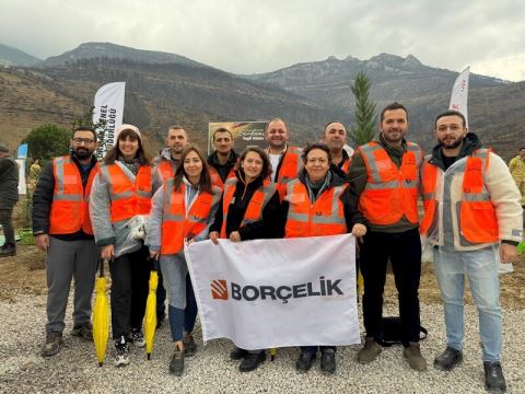 Borçelik, Yeni Fidan Bağışlarıyla Türkiye’nin Yeşil Geleceğine Katkısını Sürdürüyor