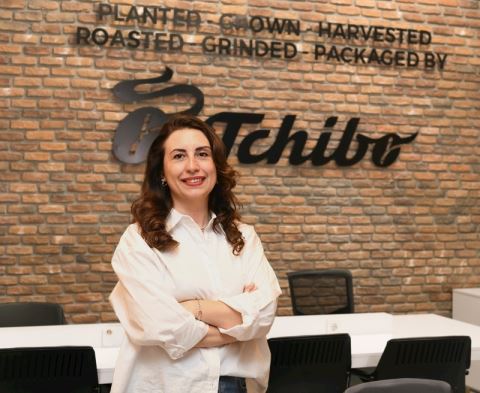 Burcu Turhan Uzuner, Tchibo Türkiye'de İK Direktörü Oldu