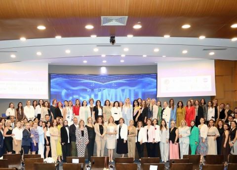 C-Summit 2026’da Kadın Liderliğinin Dönüştürücü Gücü Konuşuldu