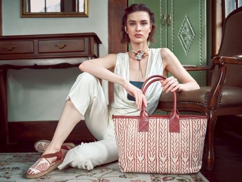 Derimod ve Su Espadril’den Kadın Emeğini Öne Çıkaran “Kastamonu Taş Baskı Koleksiyonu”