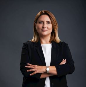 GÜLÇİN ARSLAN HAZAR: “EN BÜYÜK ÖĞRETİLERİM, DENEYİMLERİM”