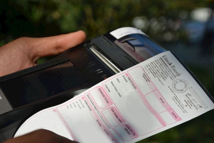 ULUDAĞ ELEKTRİK MEME KANSERİNE PEMBE FATURA İLE DİKKAT ÇEKTİ