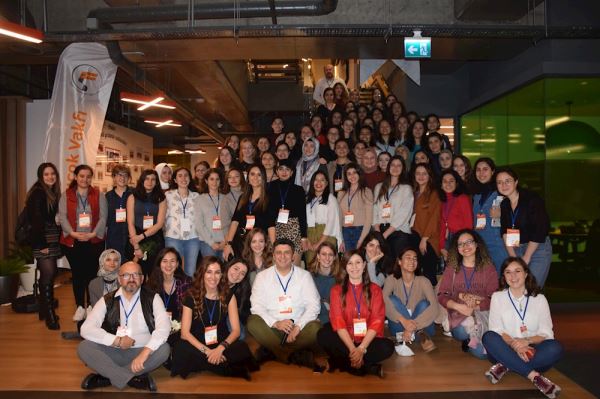 FAYDASIÇOK EĞİTİM VAKFI SEDEFTEKİ İNCİLERİ GÜN YÜZÜNE ÇIKARIYOR