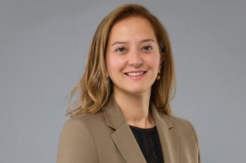 Gökçe Kunt, Sunglass Hut Kuzey..