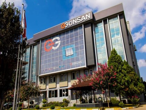 GÜNSAN'LA ELEKTRONİK SEKTÖRÜNDE KADIN İSTİHDAMI ARTIYOR