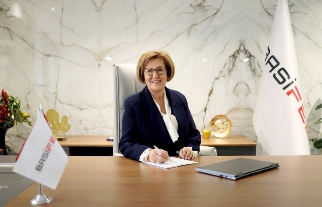 İzmir Kadın Ve İktisat Kongres..