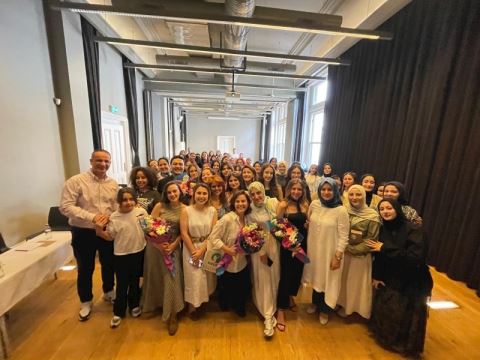 KIZÇEV, Genç Kadınların “İlk Adımı”nı Sahneye Taşıdı