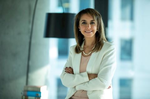 Liderlikte İddialı Kadın Girişimcilere Ey’den Fırsat!