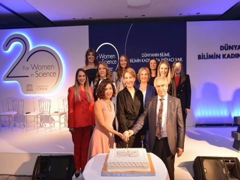 L'ORÉAL TÜRKİYE’NİN “BİLİM KADINLARI İÇİN” PROGRAMI 20. YILINDA
