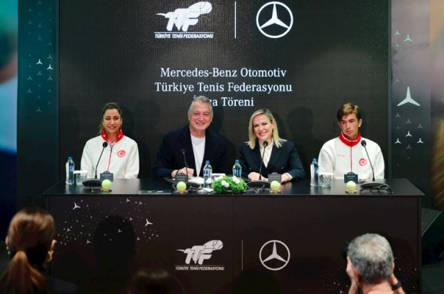 Mercedes-Benz Türk Tenisine An..