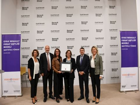 OYAK RENAULT “FIRSAT EŞİTLİĞİ MODELİ SERTİFİKASI