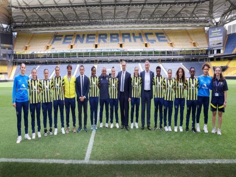 FENERBAHÇE KADIN FUTBOL TAKIMI SPONSORU:PETROL OFİSİ