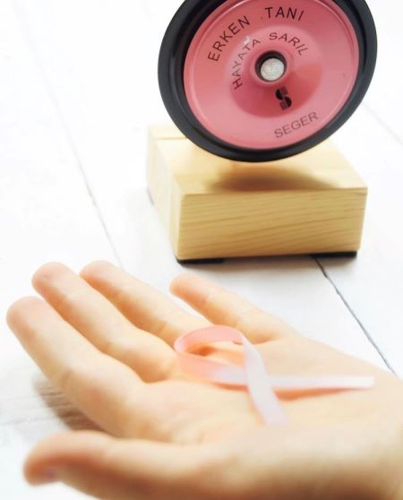 SEGER KORNA; PEMBE KORNAYLA “ERKEN TANI, HAYATA SARIL”