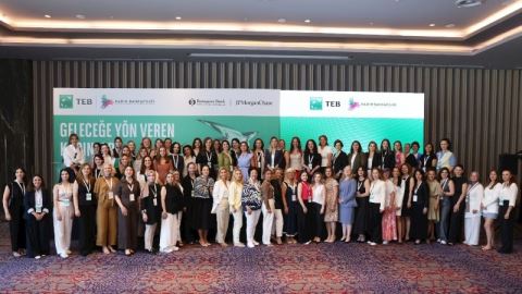 TEB, “Geleceğe Yön Veren Kadınlar Programı”nı Hayata Geçirdi