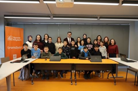 Trendyol, “Yarının Köyleri Projesi”yle Çocukları Teknolojiyle Buluşturdu