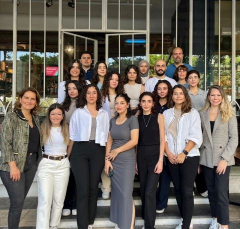 TURUNCU KANATLAR MENTORLUK PROGRAMI'NIN İKİNCİ DÖNEMİ TAMAMLANDI