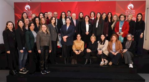 Yıldız Holding’te Kadın Çalışan Oranı Yüzde 52’ye Ulaştı