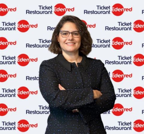 Başarımızın İlk Anahtarı İnsan..